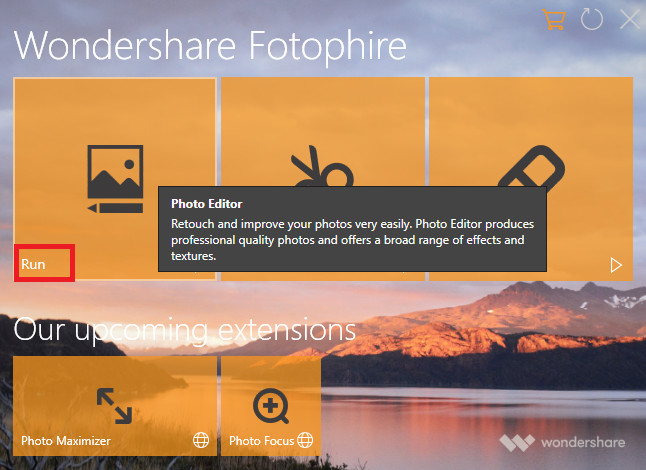 How to Make Facebook Cover Photos - Start Wondershare Fotophire